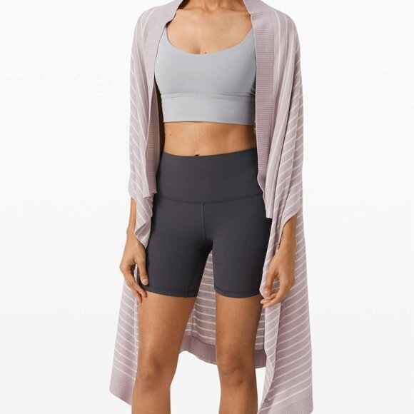 Lululemon Forward Flow Poncho- Athletisure Convertible Poncho- One Size - Picture 4 of 10